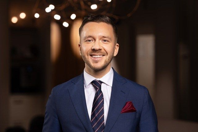 Nicklas Vigren, Reg. Fastighetsmäklare